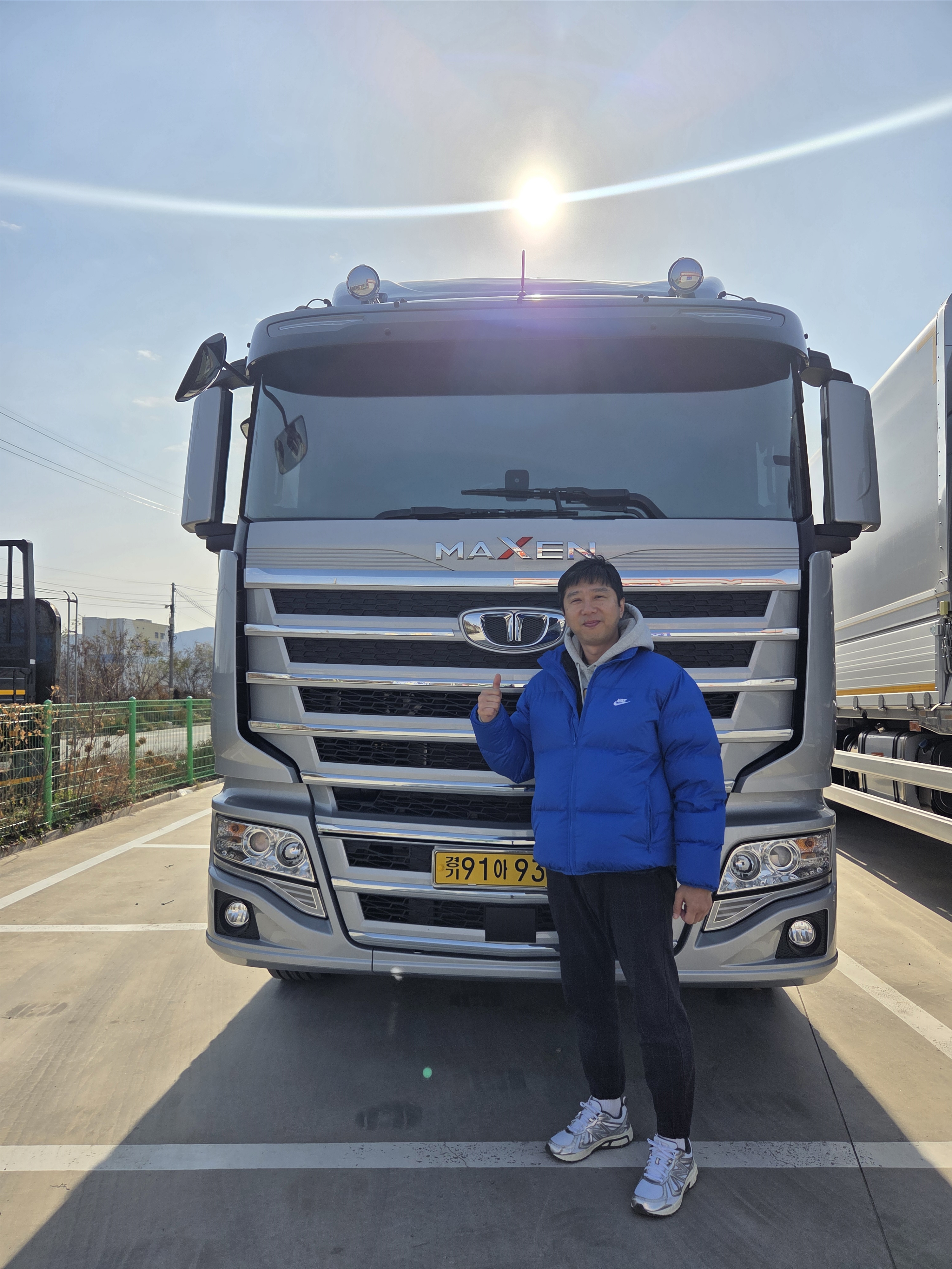 윤사장님2.jpg